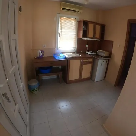 Dream アパートホテル 3*