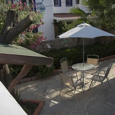 アパートホテル Dream ビテツ